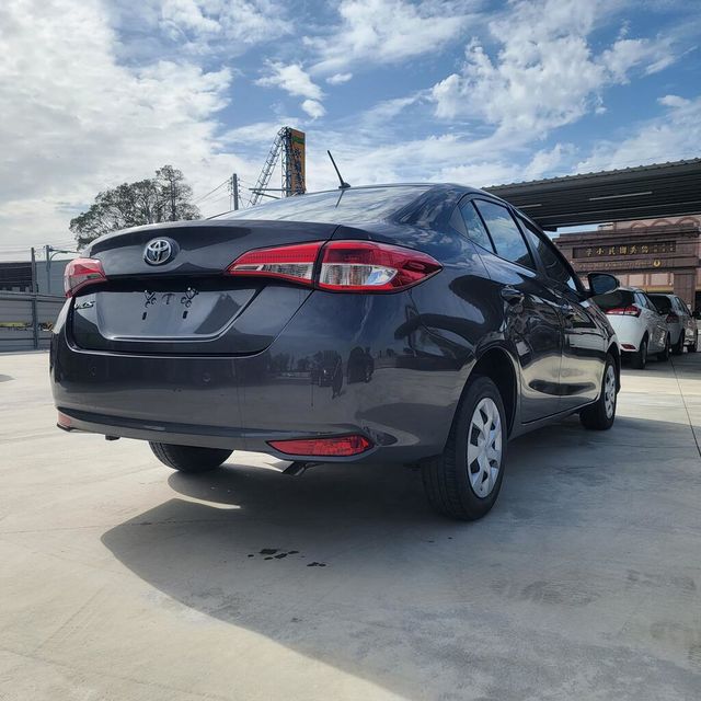 TOYOTA豐田 VIOS  第2張相片