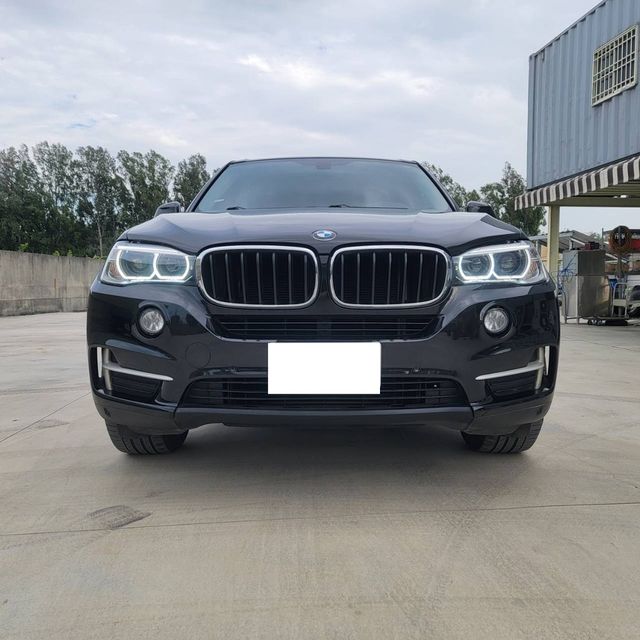 BMW寶馬 X5 XDRIVE25D  第3張相片