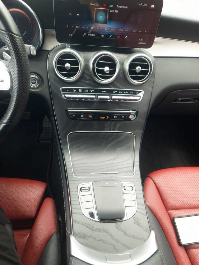M-BENZ賓士 GLC300  第7張相片