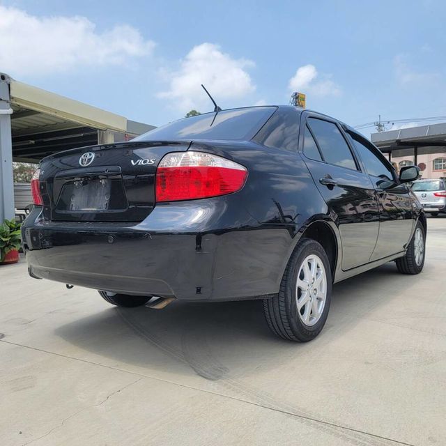 TOYOTA豐田 VIOS  第2張相片