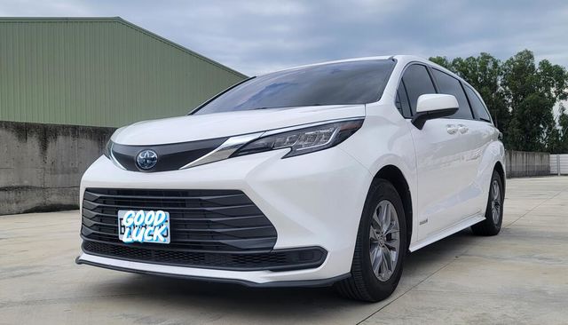 TOYOTA豐田 SIENNA  第1張相片