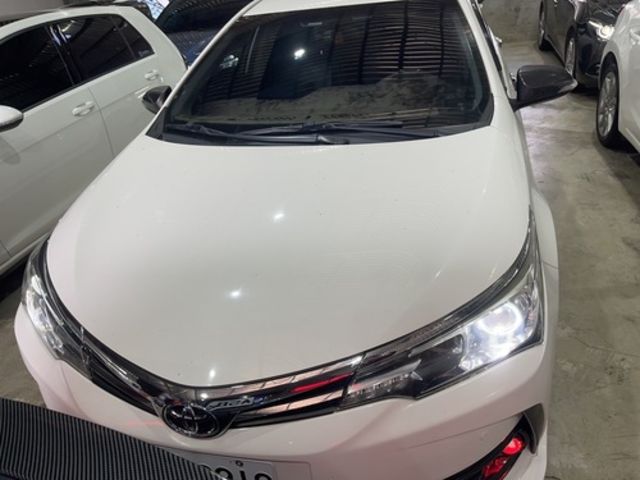 TOYOTA豐田 ALTIS  第3張相片
