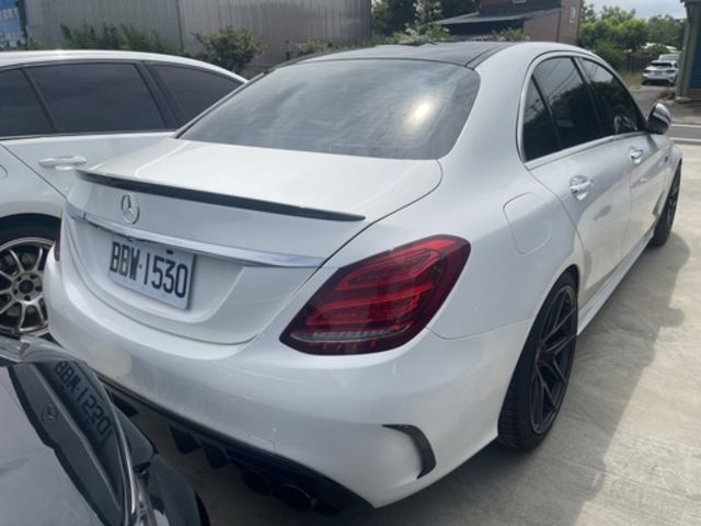 M-BENZ賓士 C300  第2張相片
