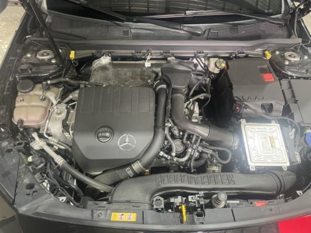 M-BENZ賓士 A180  第6張相片