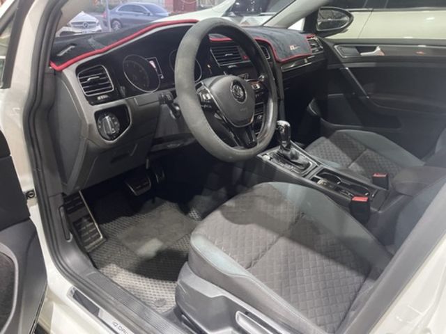VOLKSWAGEN福斯 GOLF  第5張相片