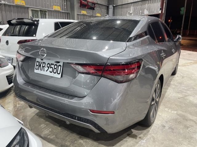 NISSAN日產 SENTRA  第2張相片