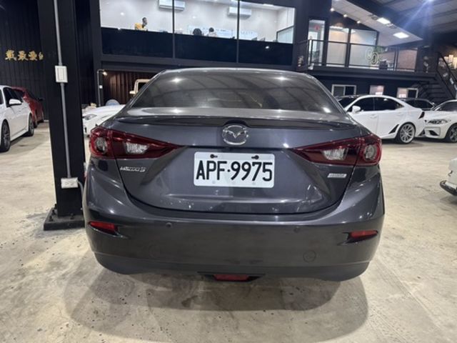 MAZDA馬自達 MAZDA 3  第4張相片