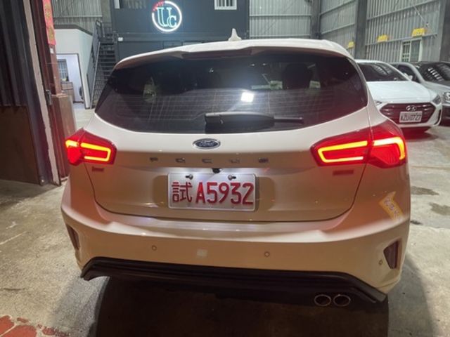FORD福特 FOCUS ST  第4張相片