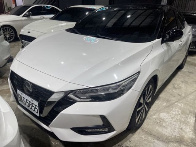 NISSAN日產 SENTRA 180  第1張相片