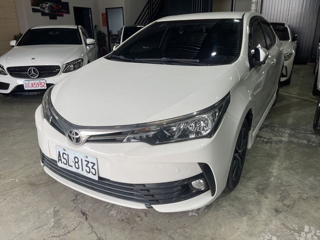TOYOTA豐田 ALTIS  第1張相片