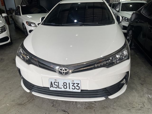 TOYOTA豐田 ALTIS  第3張相片