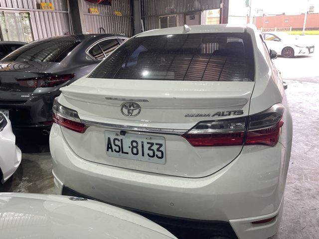 TOYOTA豐田 ALTIS  第4張相片