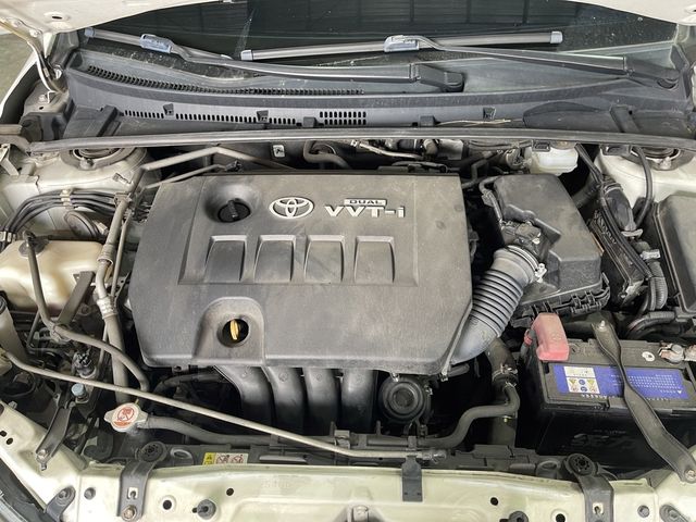 TOYOTA豐田 ALTIS  第6張相片