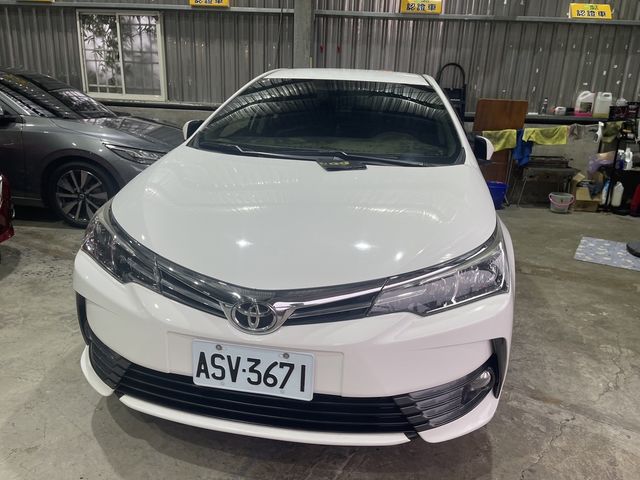 TOYOTA豐田 ALTIS  第3張相片