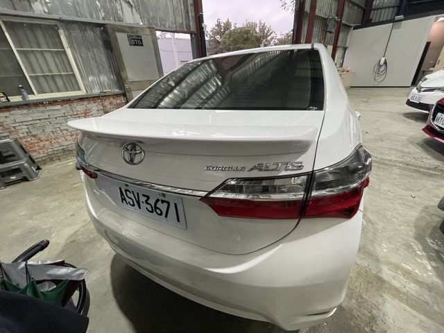 TOYOTA豐田 ALTIS  第4張相片