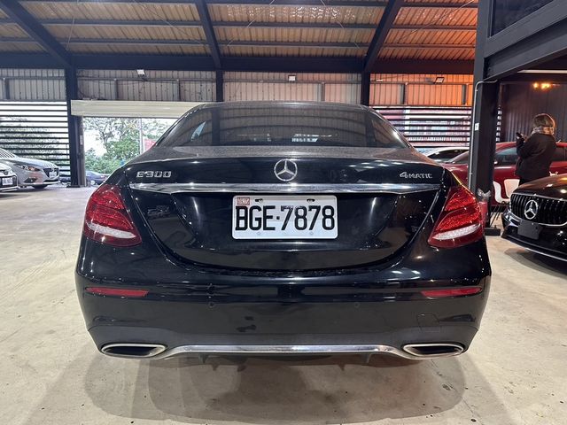 M-BENZ賓士 E300  第4張相片