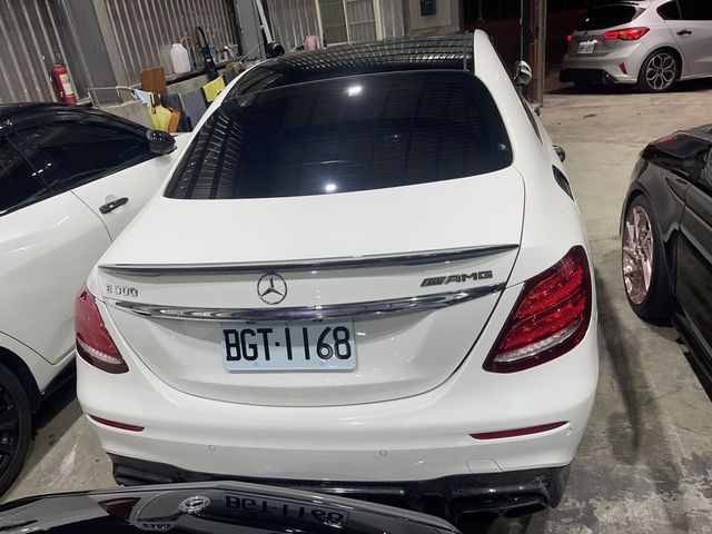 M-BENZ賓士 E300  第4張相片