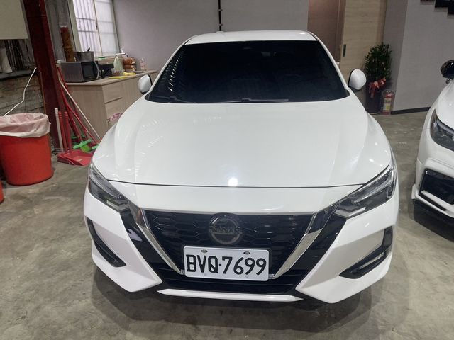 NISSAN日產 SENTRA  第5張相片