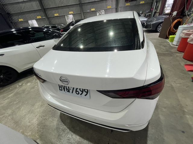 NISSAN日產 SENTRA  第7張相片