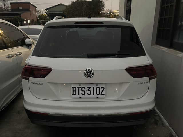 VOLKSWAGEN福斯 TIGUAN  第7張相片