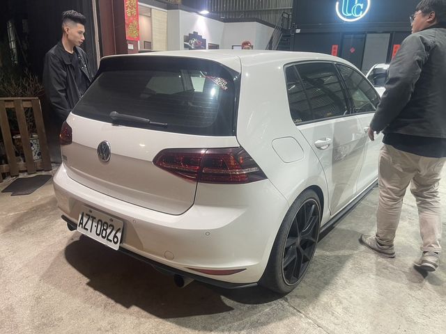 VOLKSWAGEN福斯 GOLF GTI  第2張相片