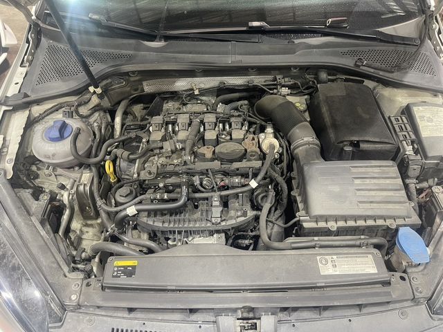 VOLKSWAGEN福斯 GOLF GTI  第6張相片