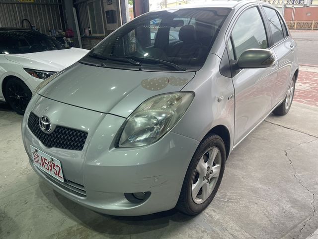 TOYOTA豐田 YARIS  第1張相片