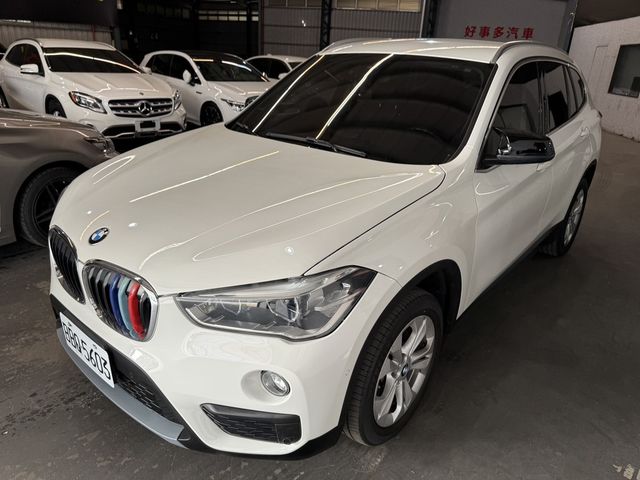 BMW寶馬 X1  第1張相片