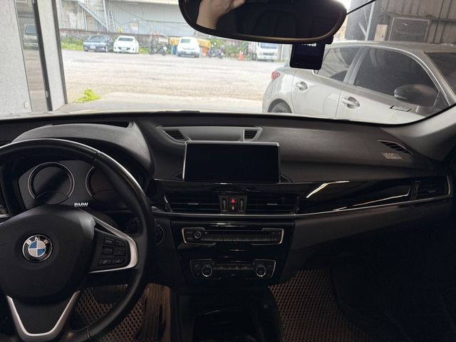 BMW寶馬 X1  第5張相片