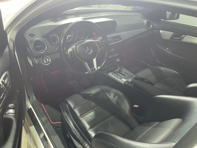 M-BENZ賓士 C250  第5張相片