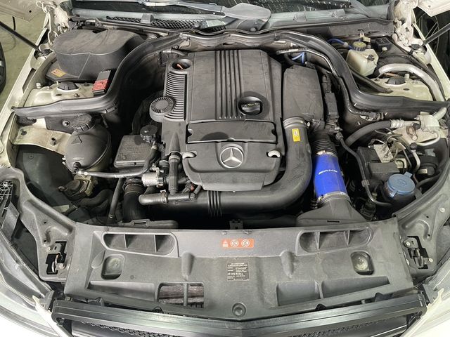M-BENZ賓士 C250  第6張相片