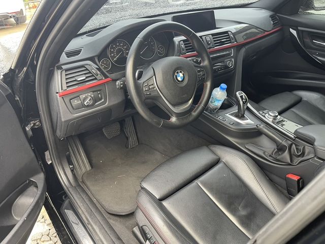 BMW寶馬 328I  第5張相片