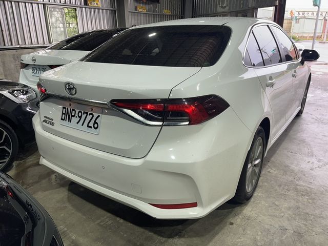 TOYOTA豐田 ALTIS  第2張相片
