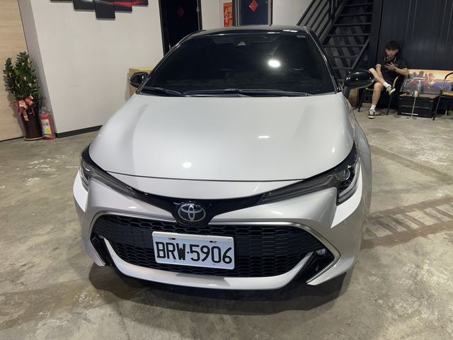 TOYOTA豐田 AURIS  第3張相片