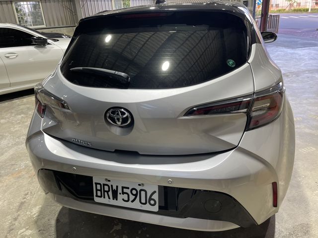 TOYOTA豐田 AURIS  第4張相片