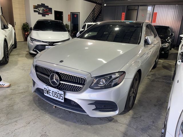 M-BENZ賓士 E300  第1張相片