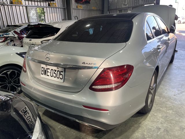 M-BENZ賓士 E300  第2張相片