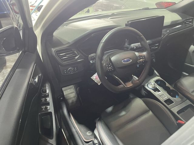 FORD福特 FOCUS WAGON  第5張相片