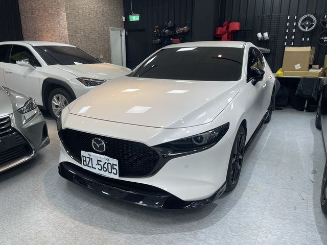 MAZDA馬自達 MAZDA 3  第1張相片