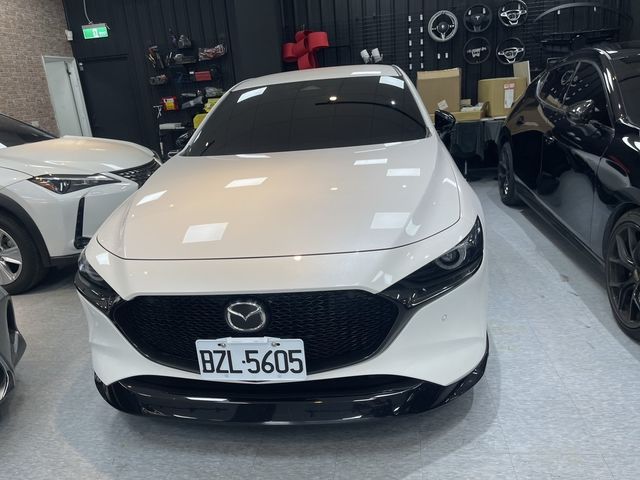 MAZDA馬自達 MAZDA 3  第3張相片