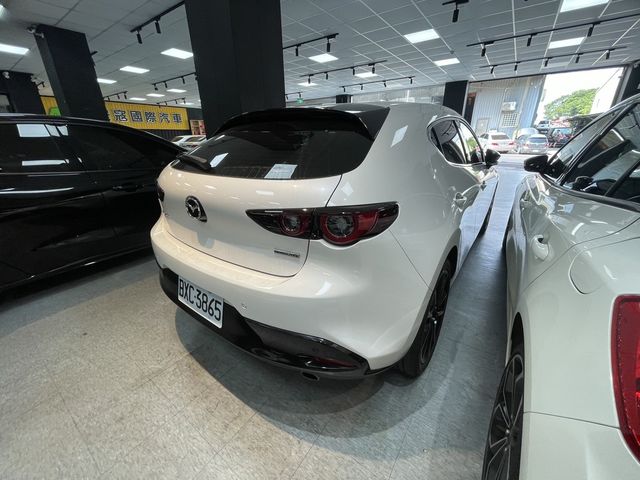 MAZDA馬自達 MAZDA 3  第2張相片