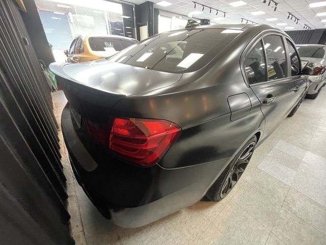 BMW寶馬 328I  第4張相片