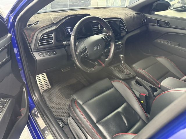 HYUNDAI現代 ELANTRA  第5張相片