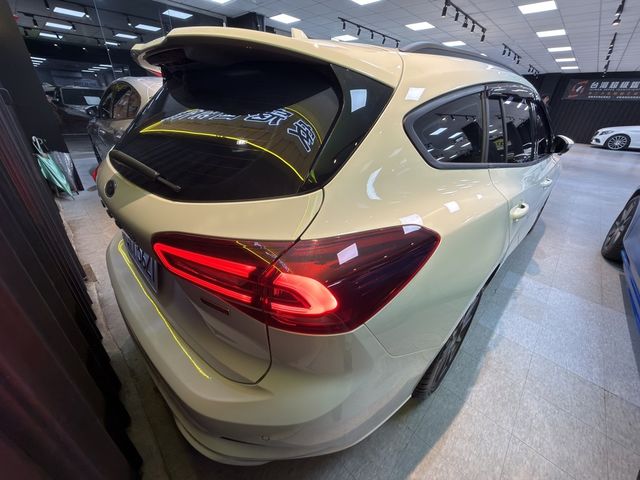 FORD福特 FOCUS WAGON  第2張相片