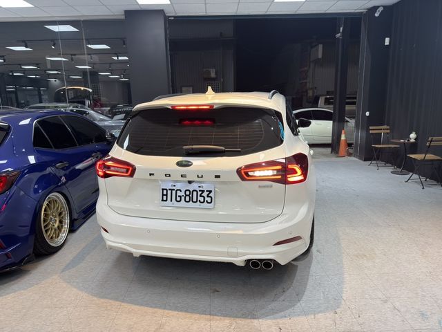 FORD福特 FOCUS WAGON  第4張相片