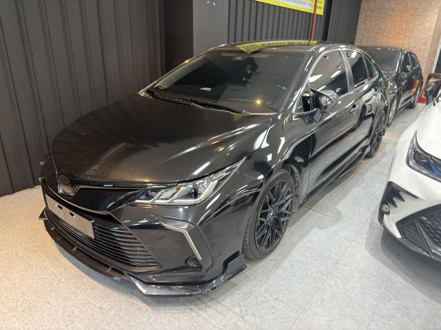 TOYOTA豐田 ALTIS  第1張相片