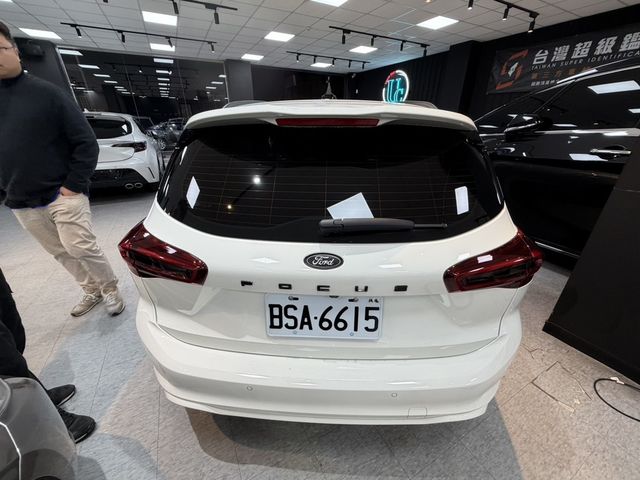 FORD福特 FOCUS WAGON  第4張相片