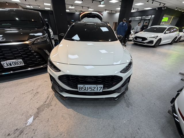 FORD福特 FOCUS WAGON  第3張相片