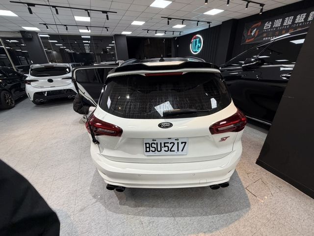 FORD福特 FOCUS WAGON  第4張相片