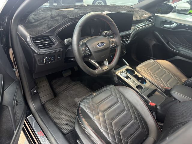 FORD福特 FOCUS WAGON  第5張相片